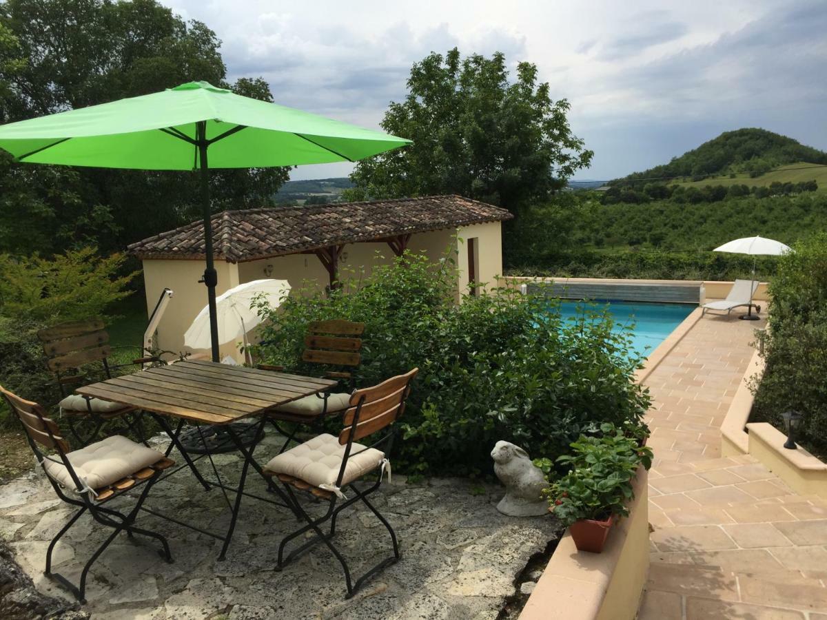 شقة Bergerie Le Vieux Manoir Valeilles المظهر الخارجي الصورة